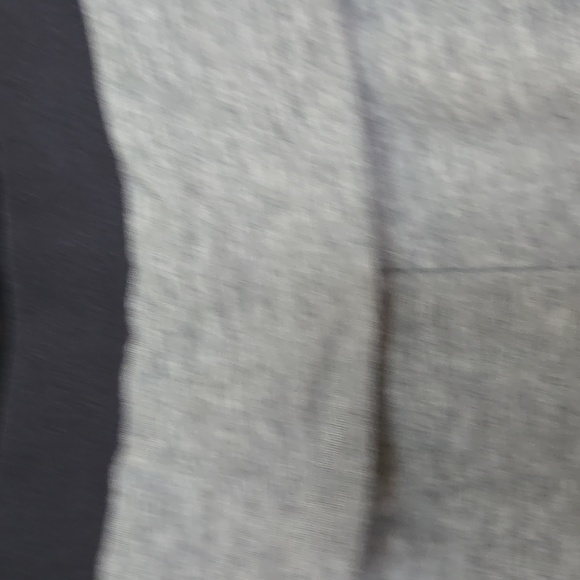 Nike Dry Fit  Women's Gray Shorts  GUC - Picture 2 of 7